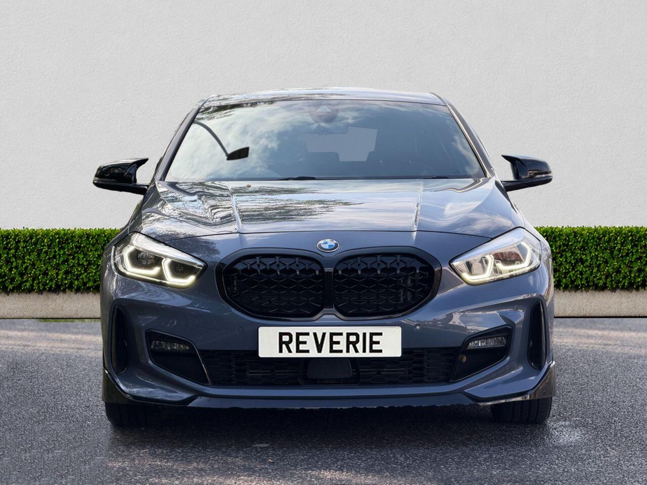 BMW 1 Series view 2