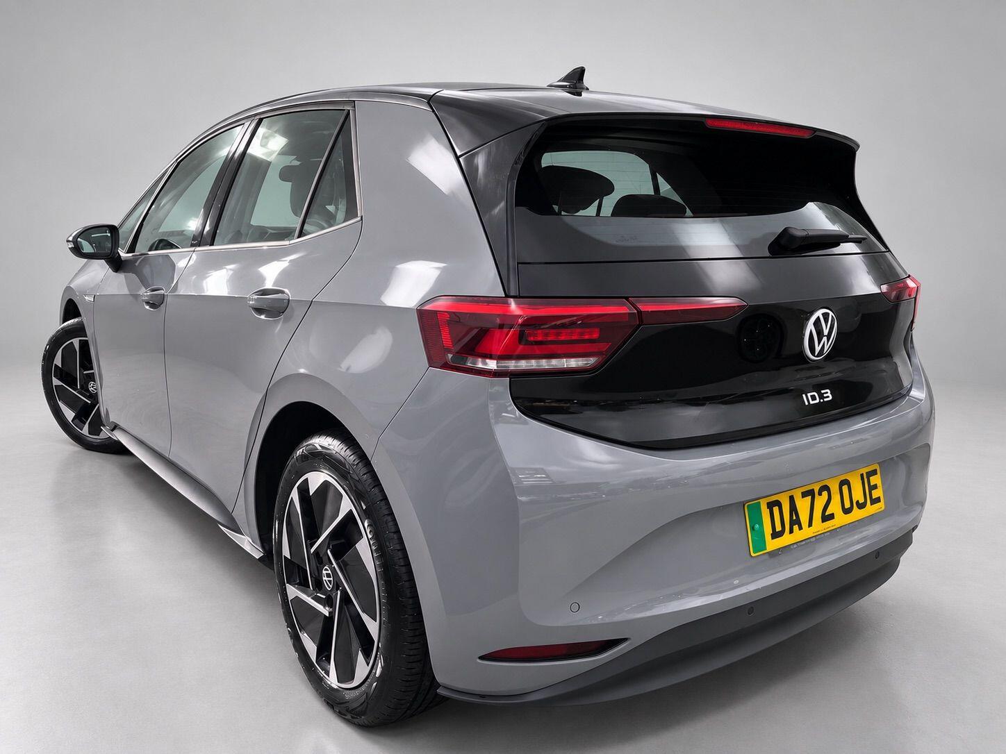 Volkswagen Id.3 view 10