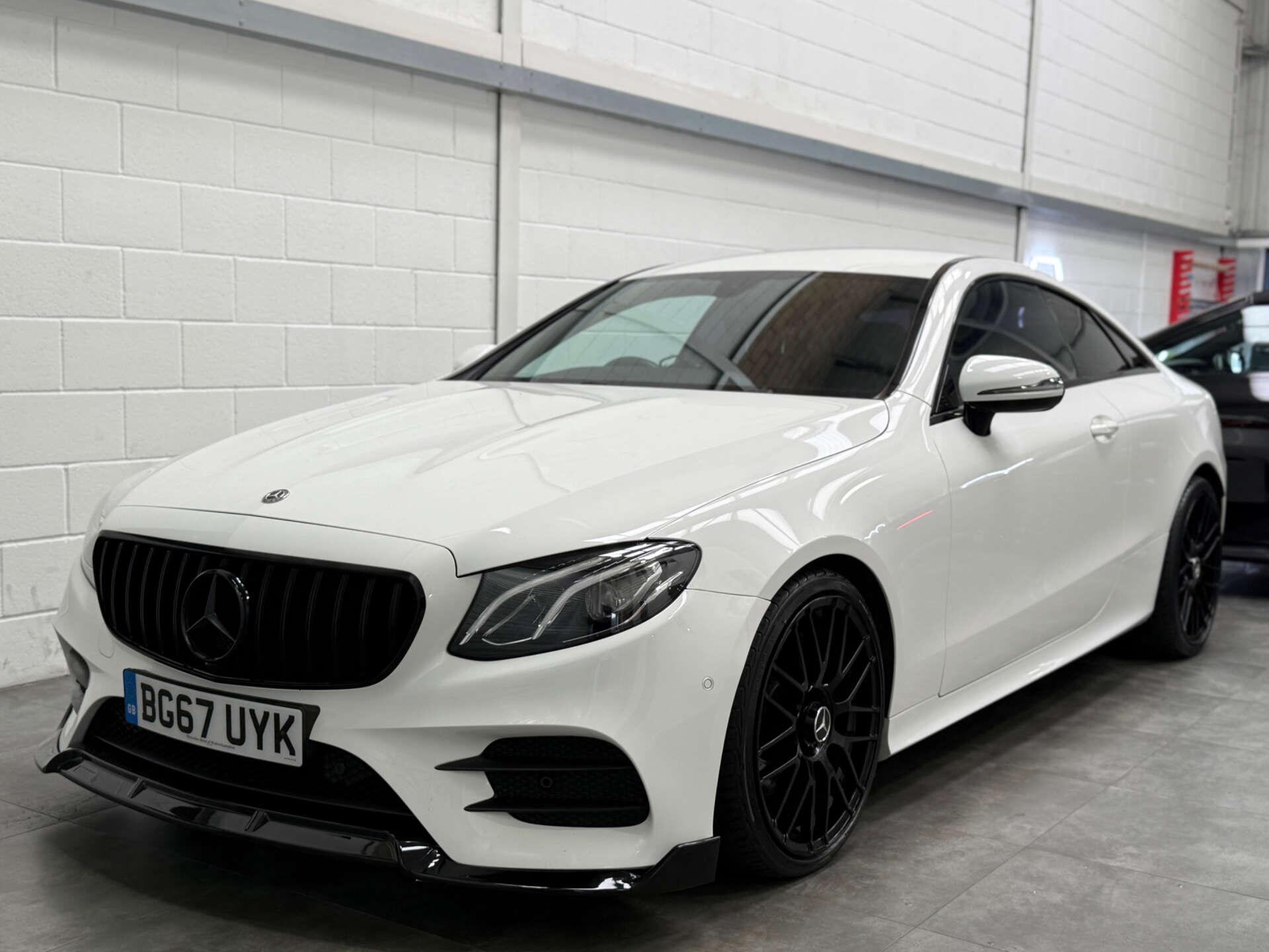 Mercedes-Benz E-Class view 3