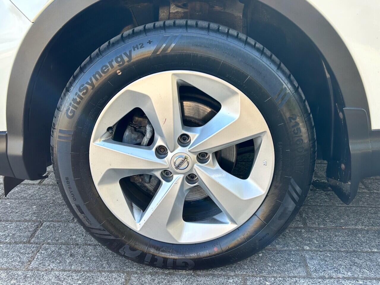 Nissan Qashqai view 39