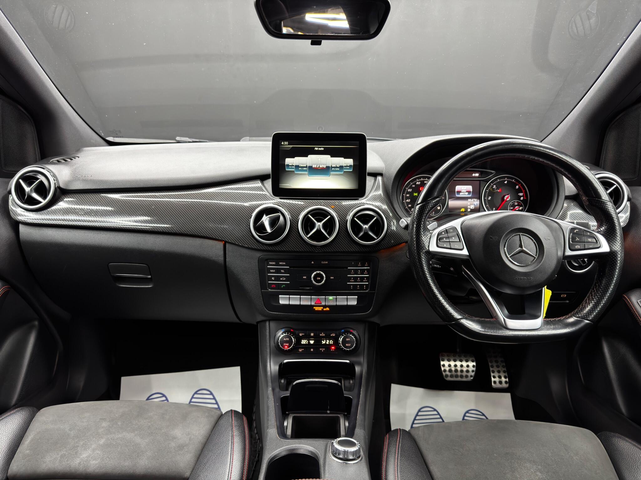 Mercedes-Benz B-Class view 10