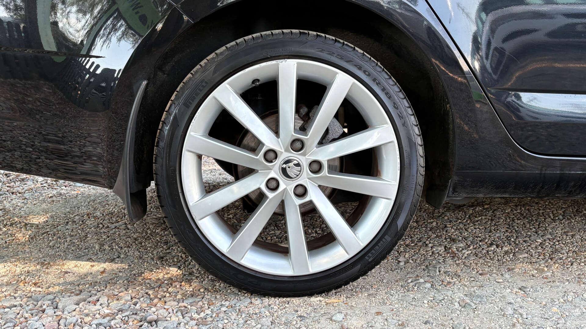 Skoda Octavia view 39