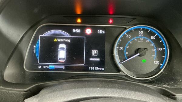 Nissan Leaf view 12