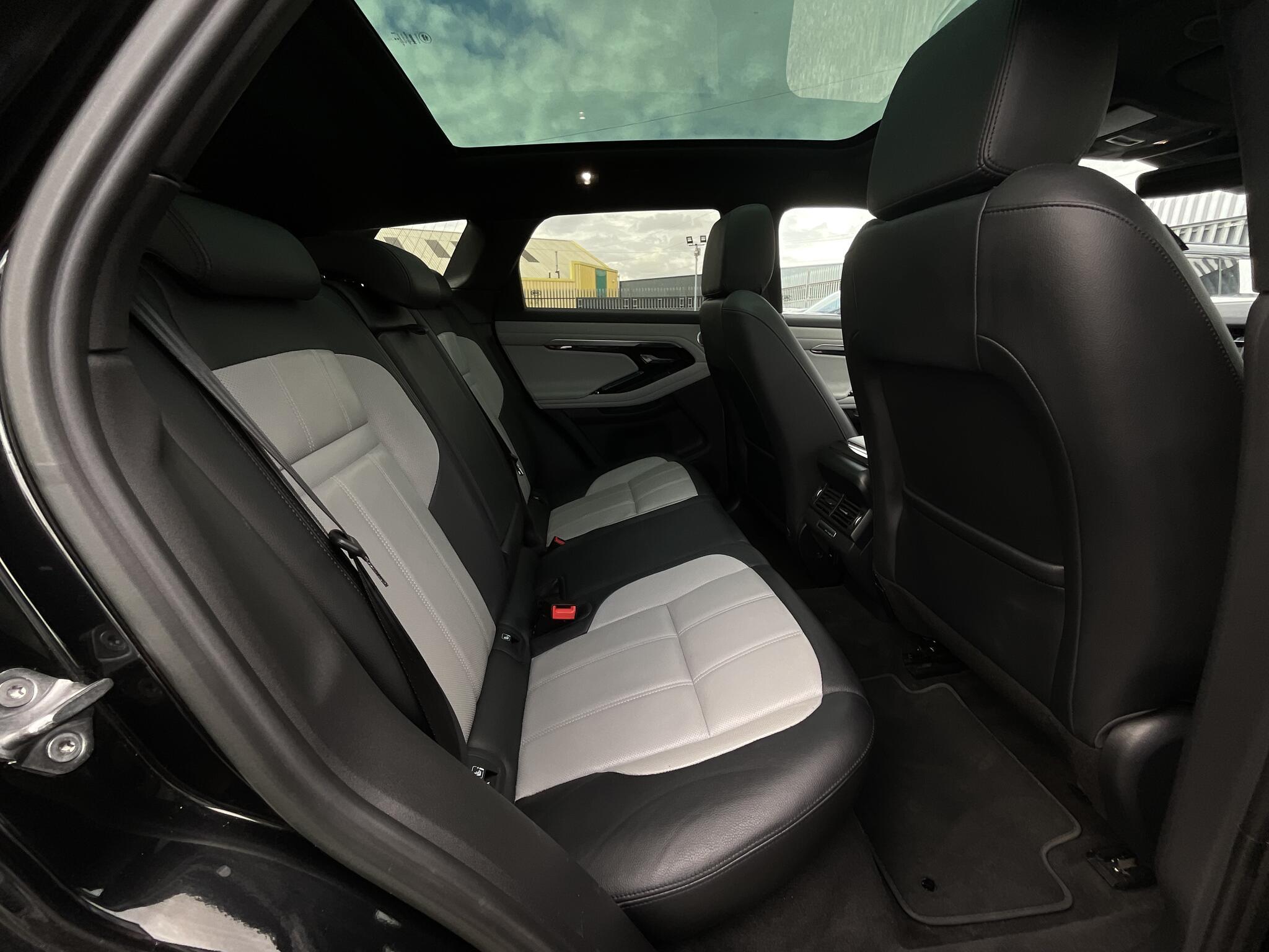 Land Rover Range Rover Evoque view 12