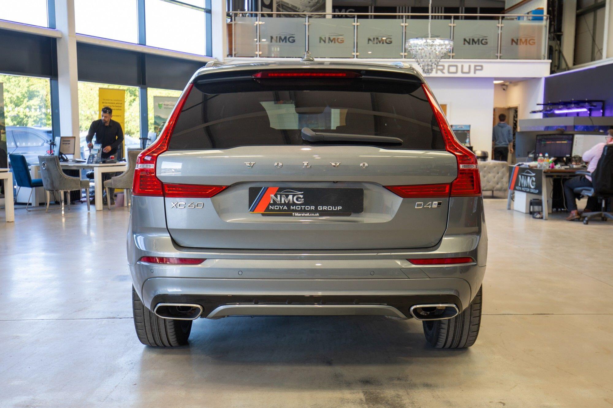 Volvo XC60 view 27