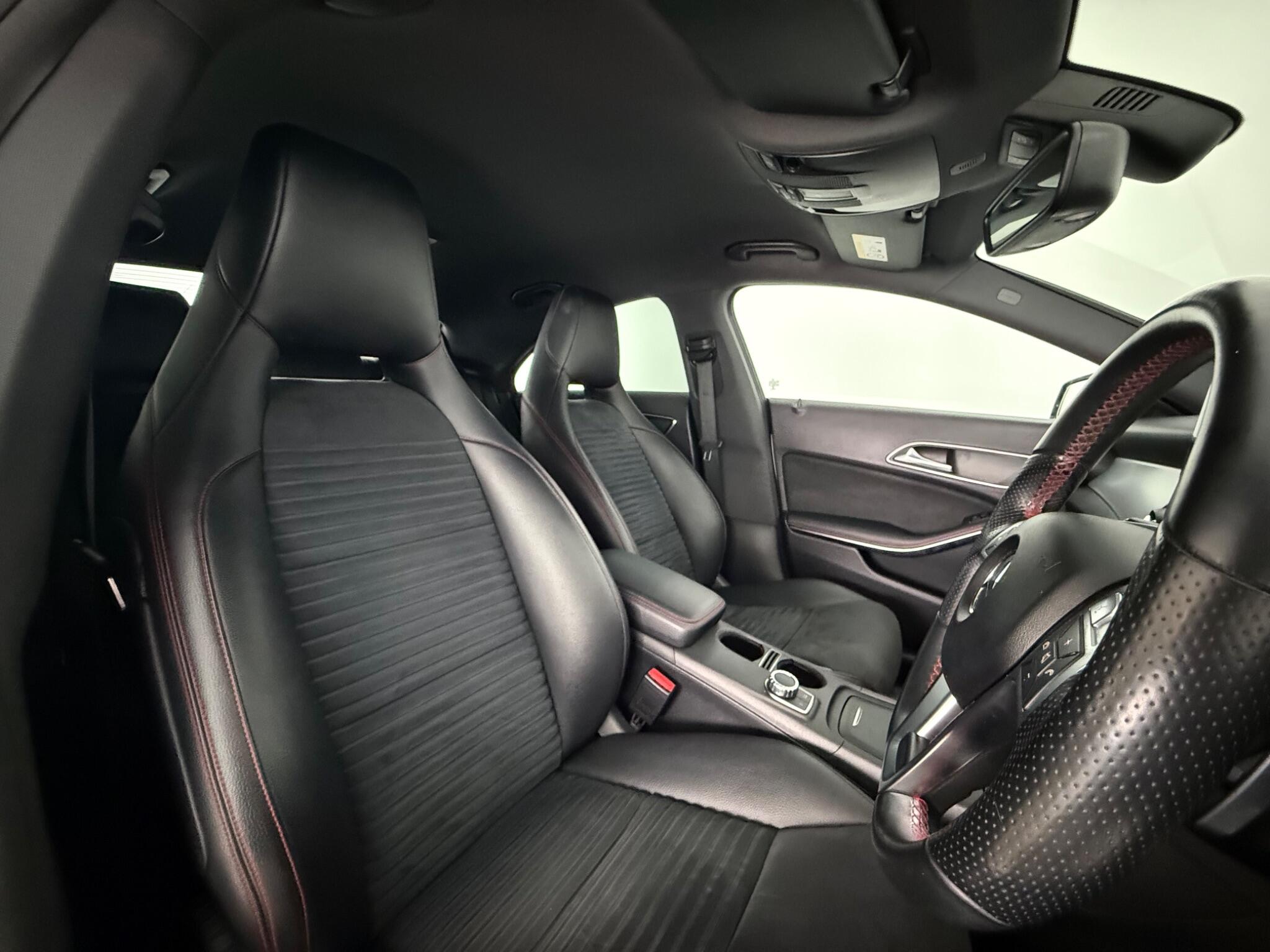Mercedes-Benz CLA view 31