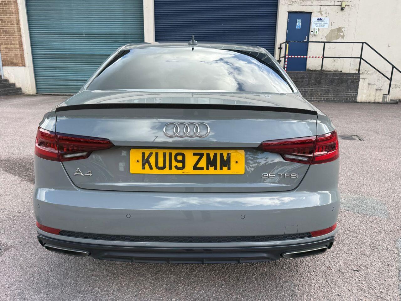 Audi A4 view 37