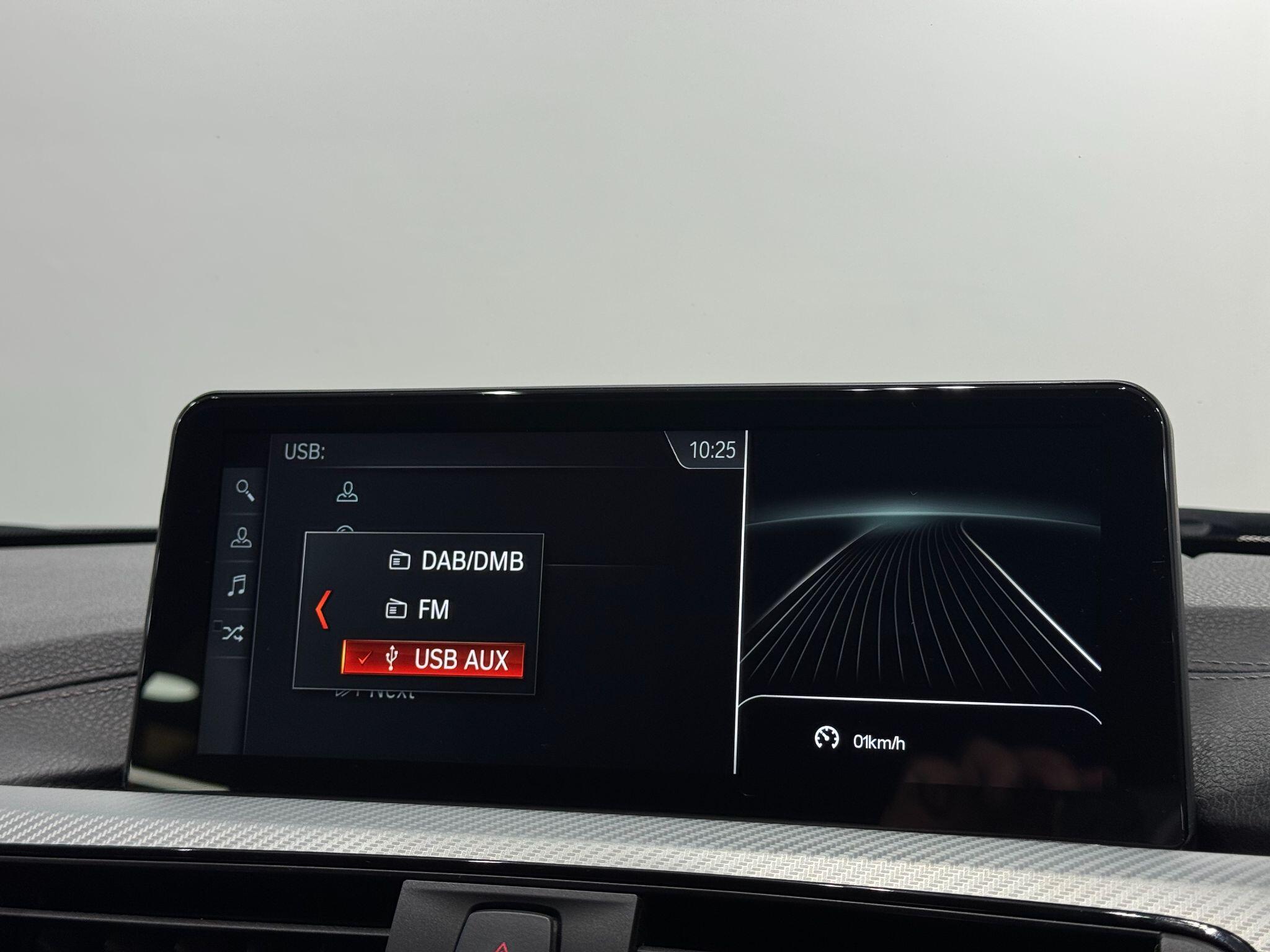 BMW 3 Series view 33