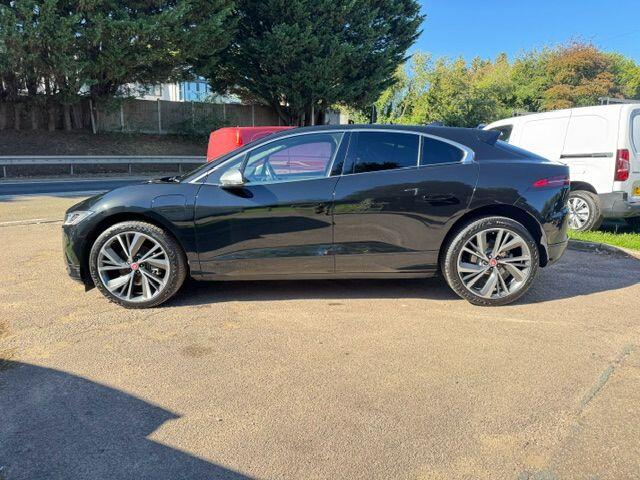 Jaguar I-Pace view 5