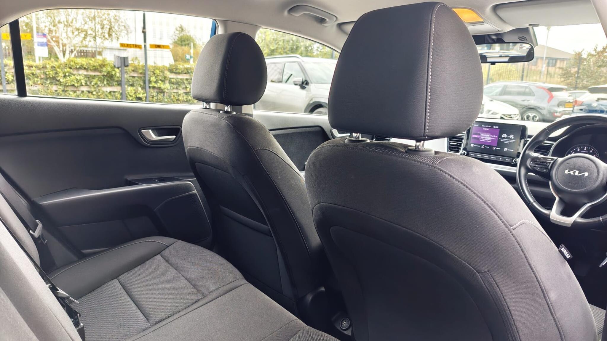 Kia Rio view 21