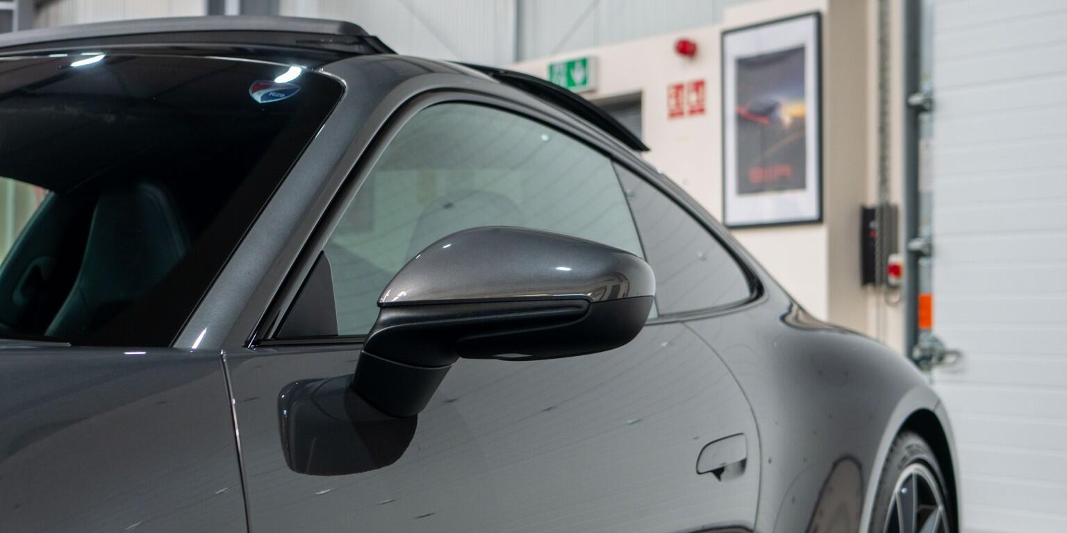 Porsche 911 view 48