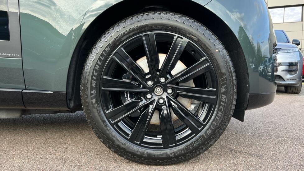 Land Rover Range Rover view 8