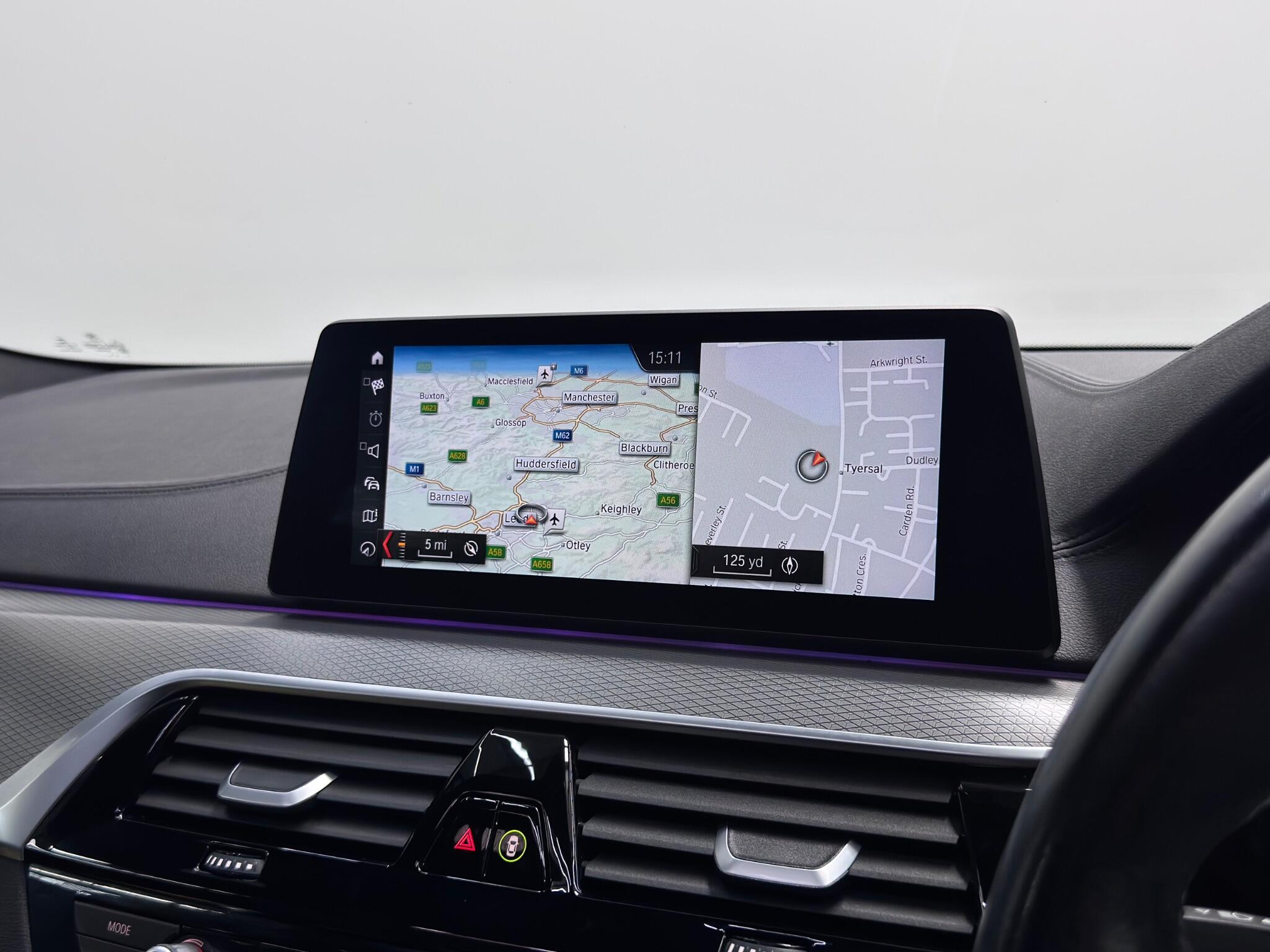 BMW 5 Series view 7