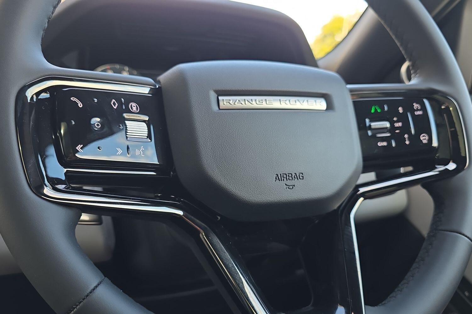 Land Rover Range Rover Evoque view 35