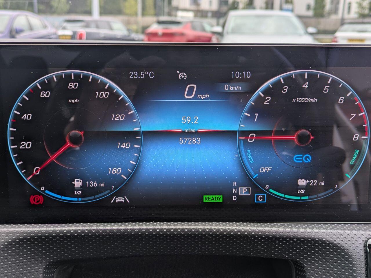 Mercedes-Benz Cla view 6