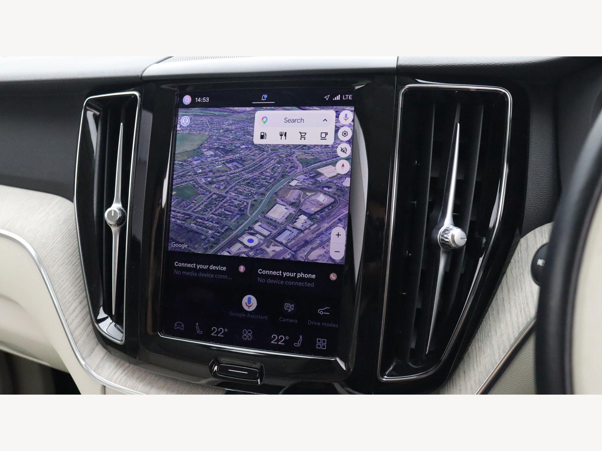Volvo XC60 view 15