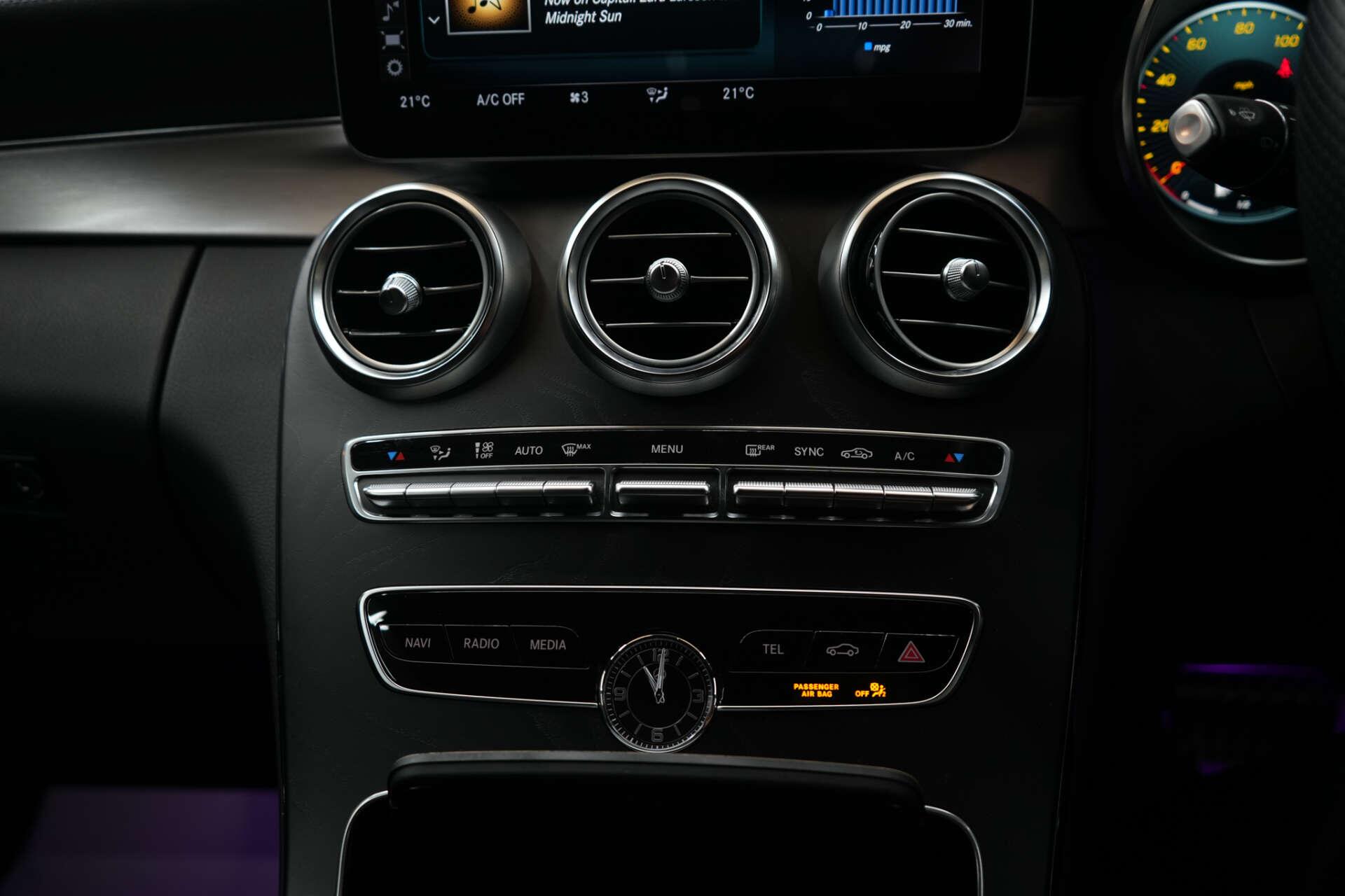 Mercedes-Benz C Class view 30