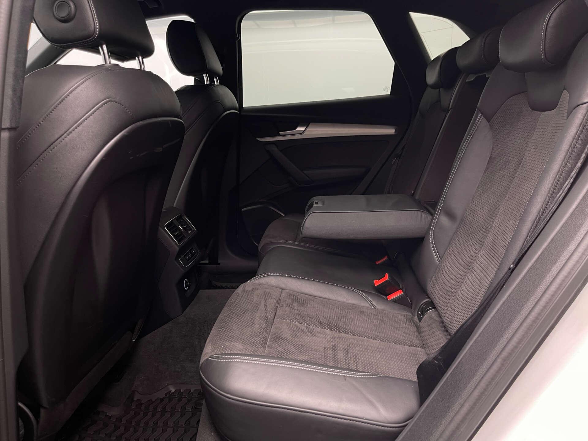 Audi Q5 view 38