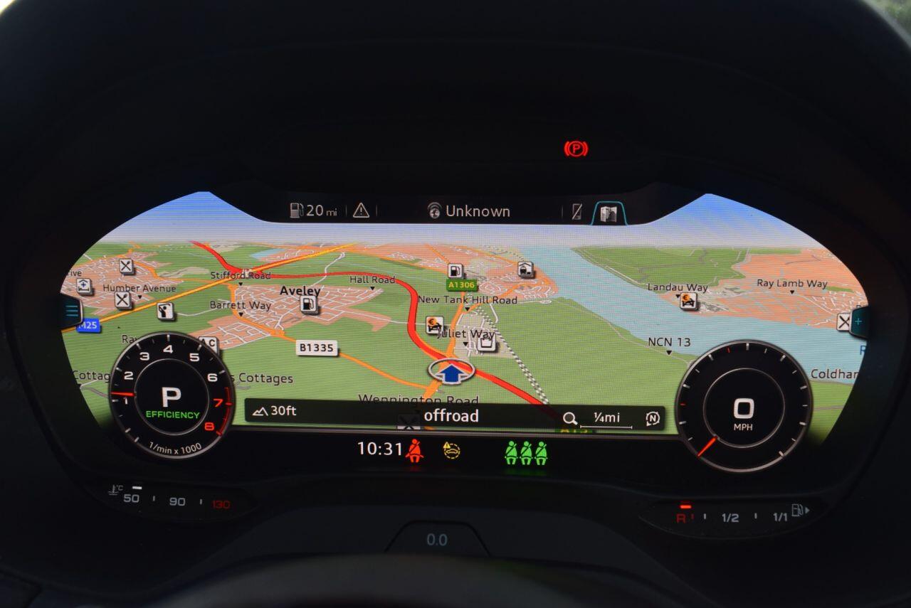 Audi Q2 view 3