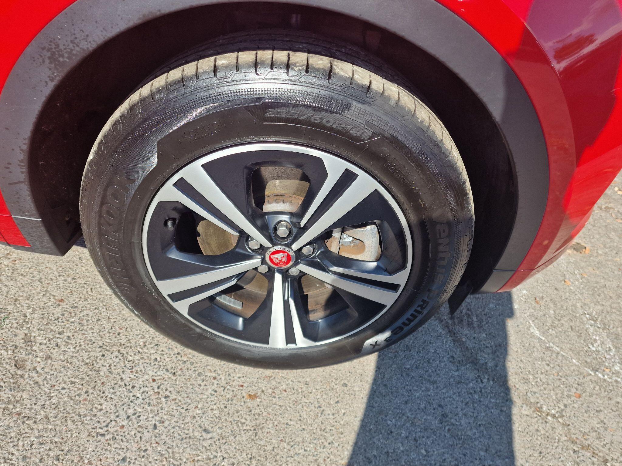 Jaguar E-Pace view 51