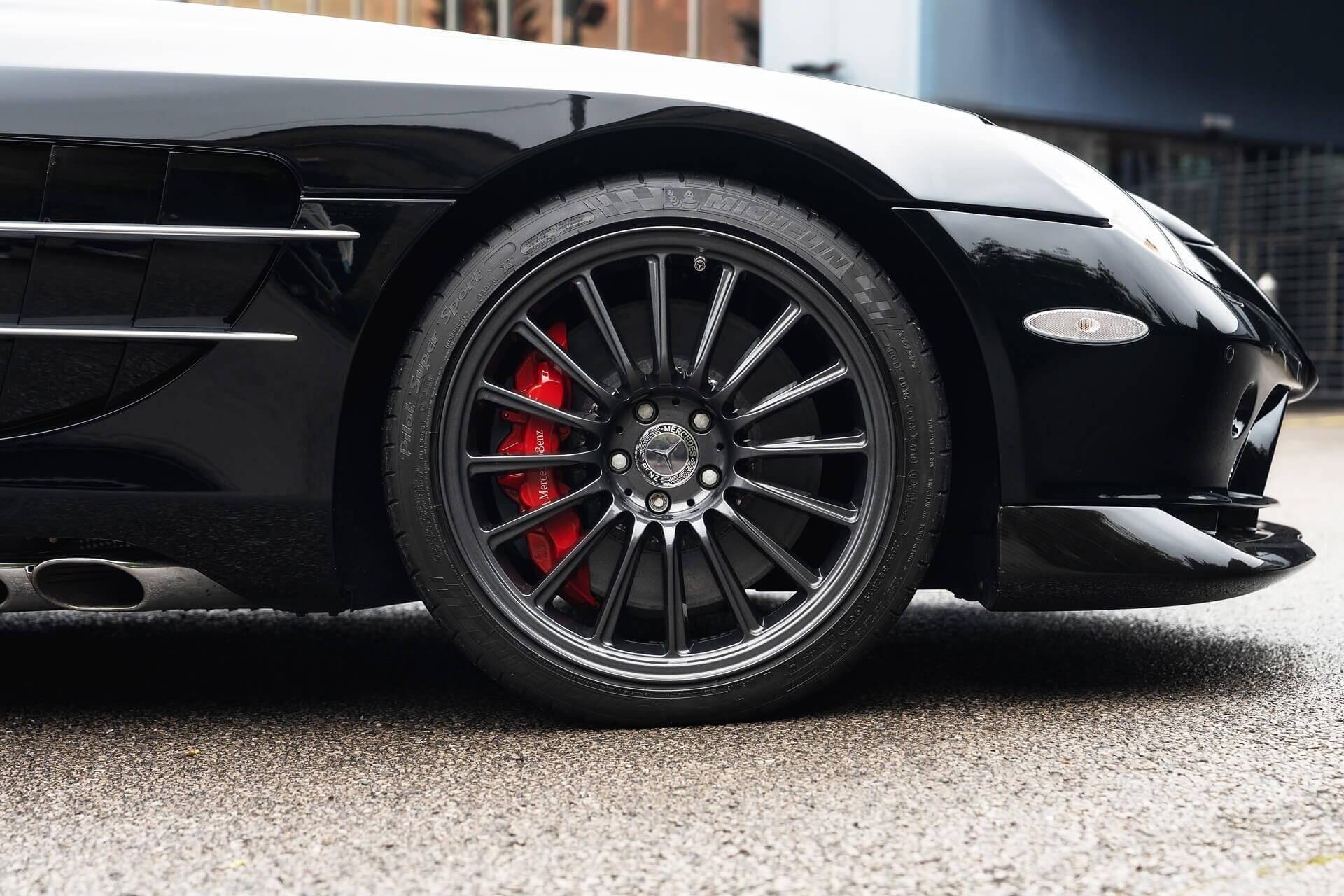 Mercedes-Benz SLR view 91