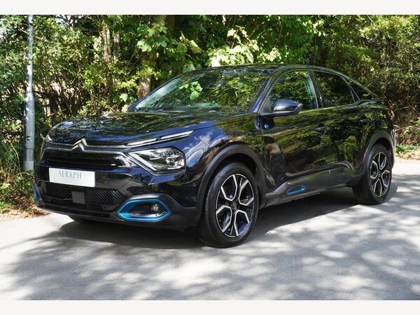 Black 2022 Citroen C4 Hatchback Front-wheel drive Automatic