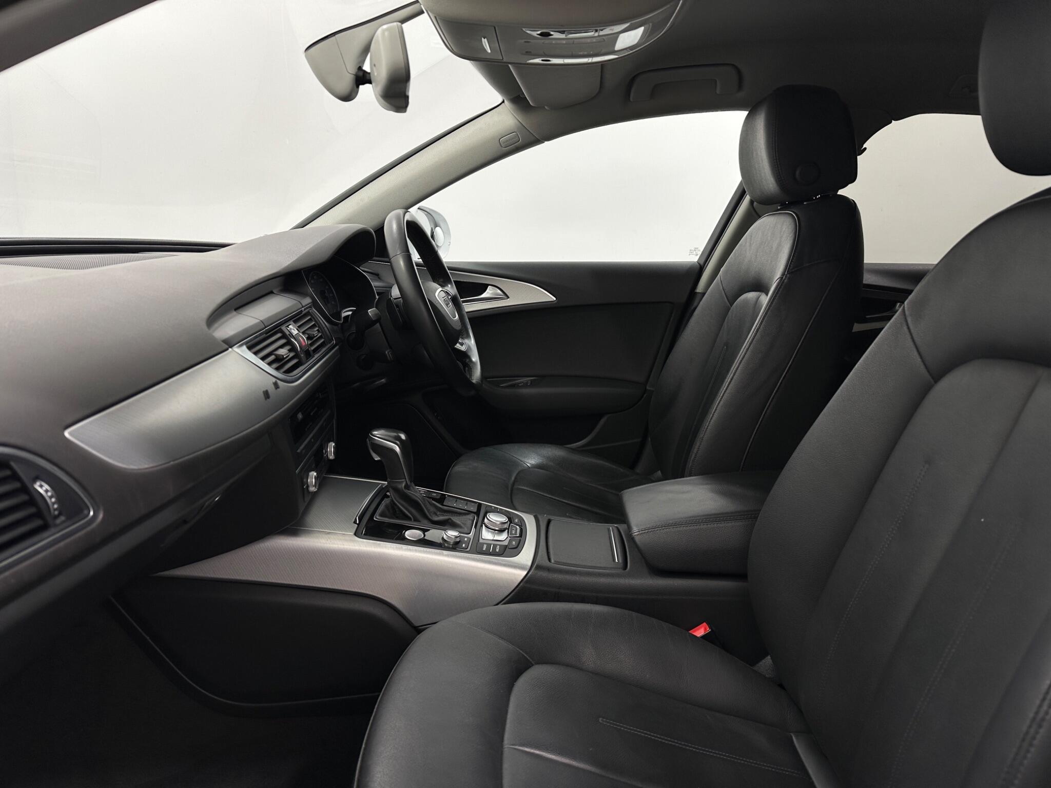 Audi A6 view 35