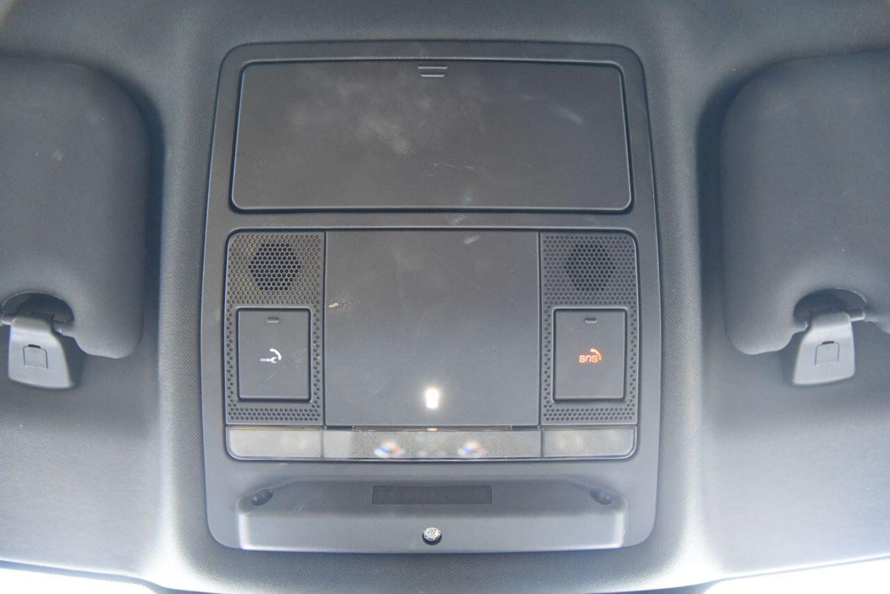 Land Rover Range Rover Evoque view 50