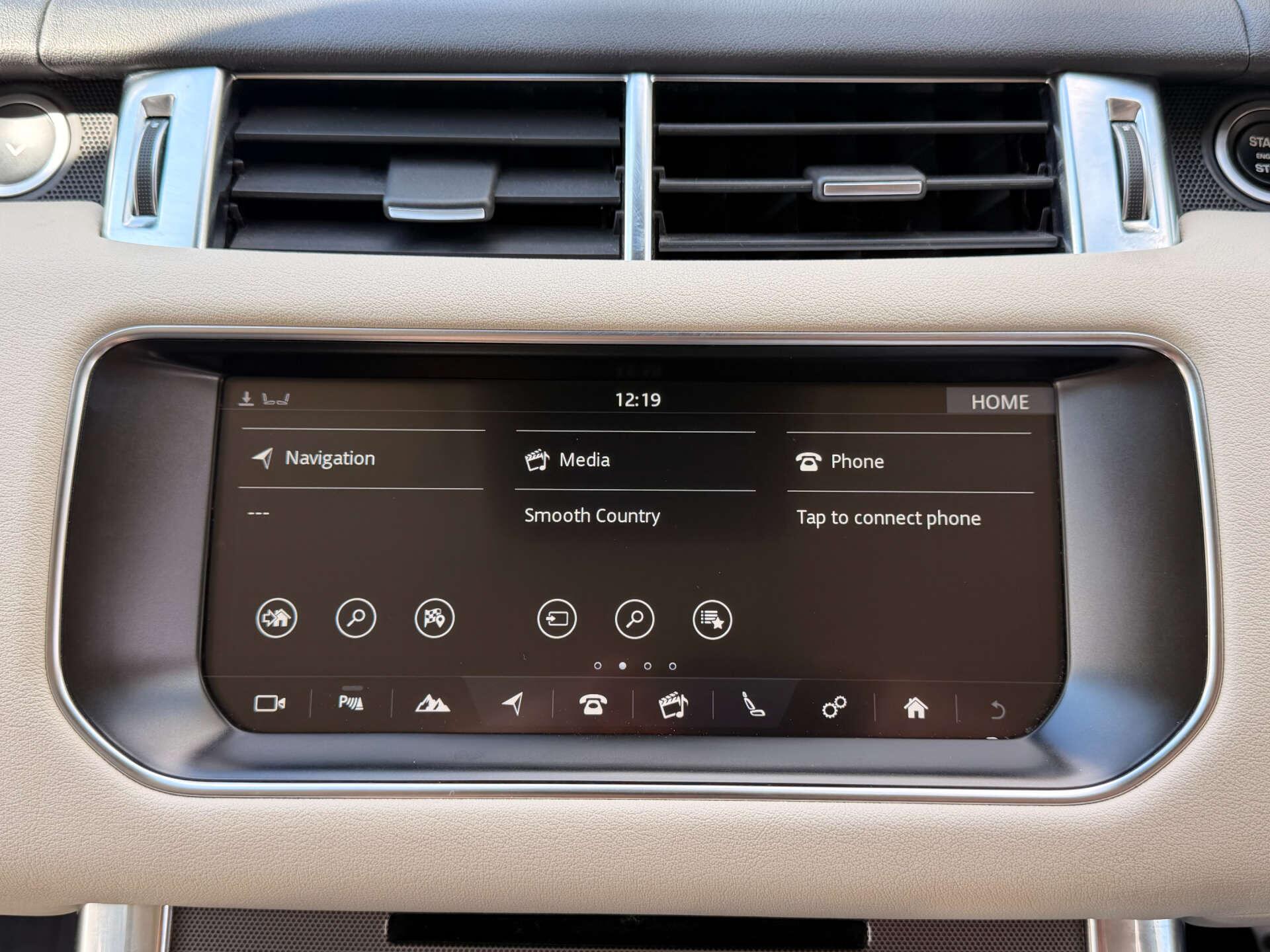 Land Rover Range Rover Sport view 19