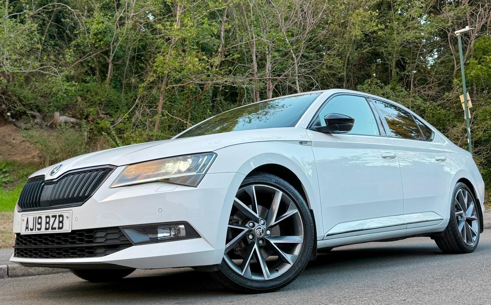 Skoda Superb view 41
