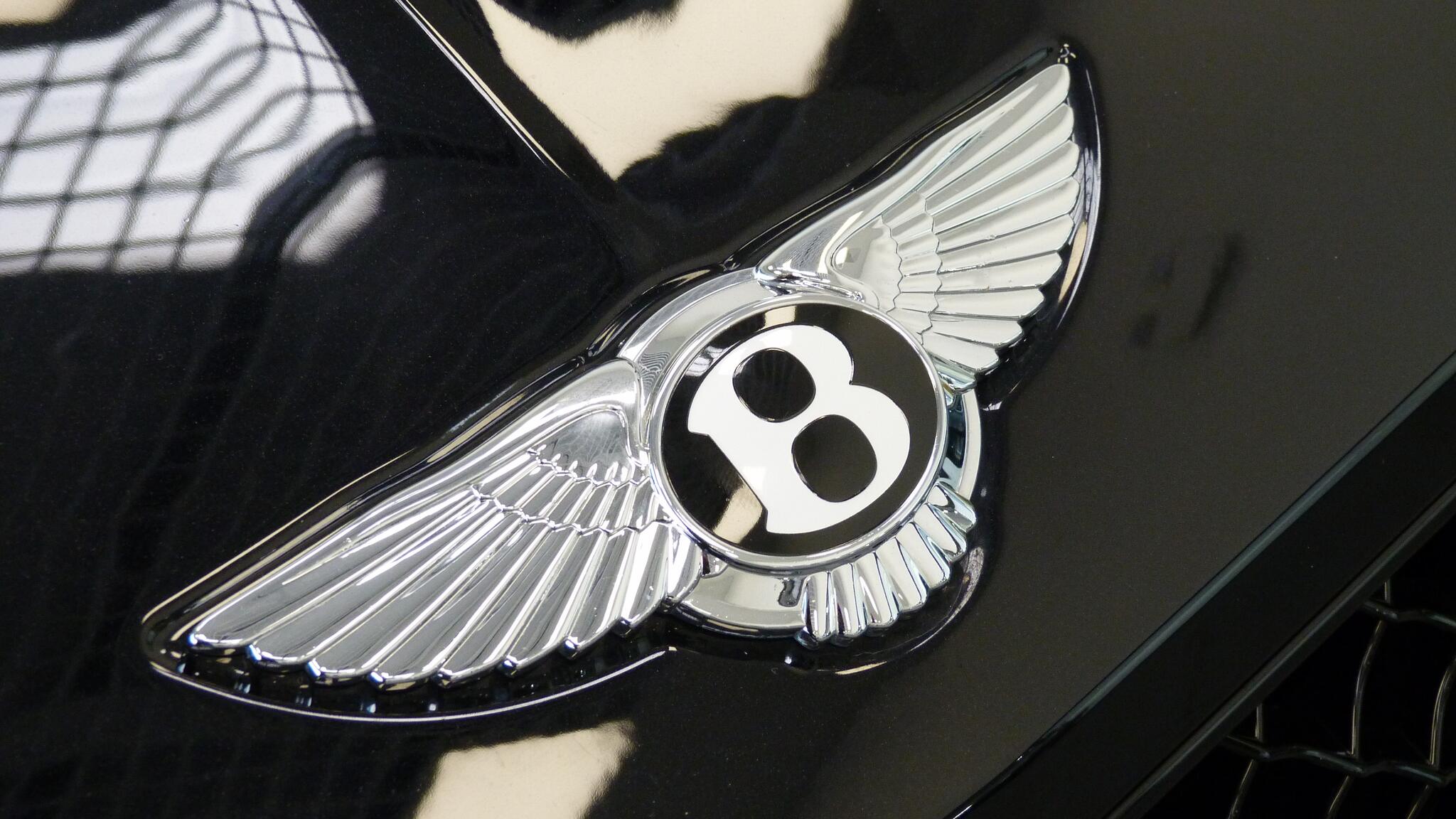 Bentley Continental view 39