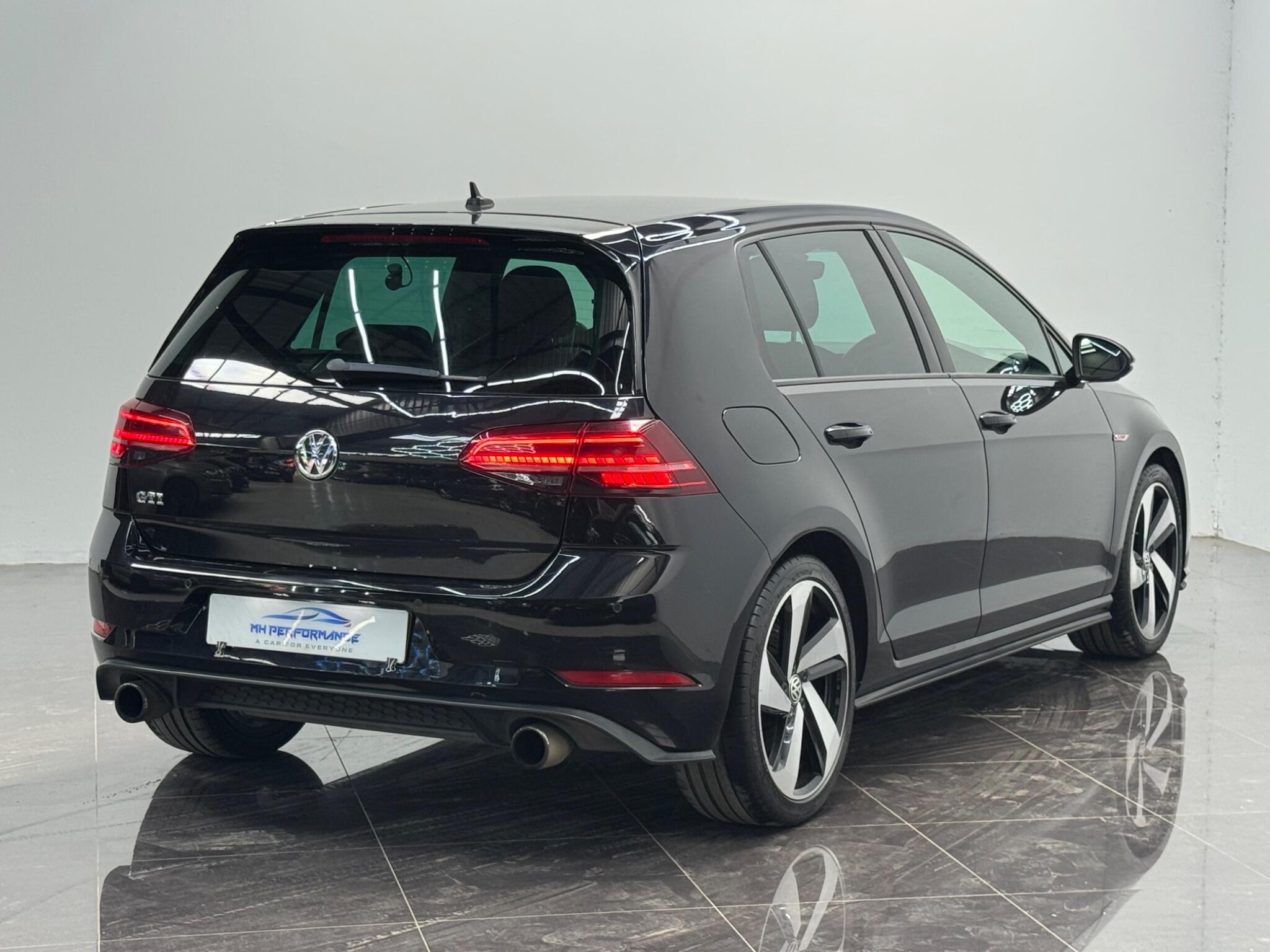 Volkswagen Golf view 49