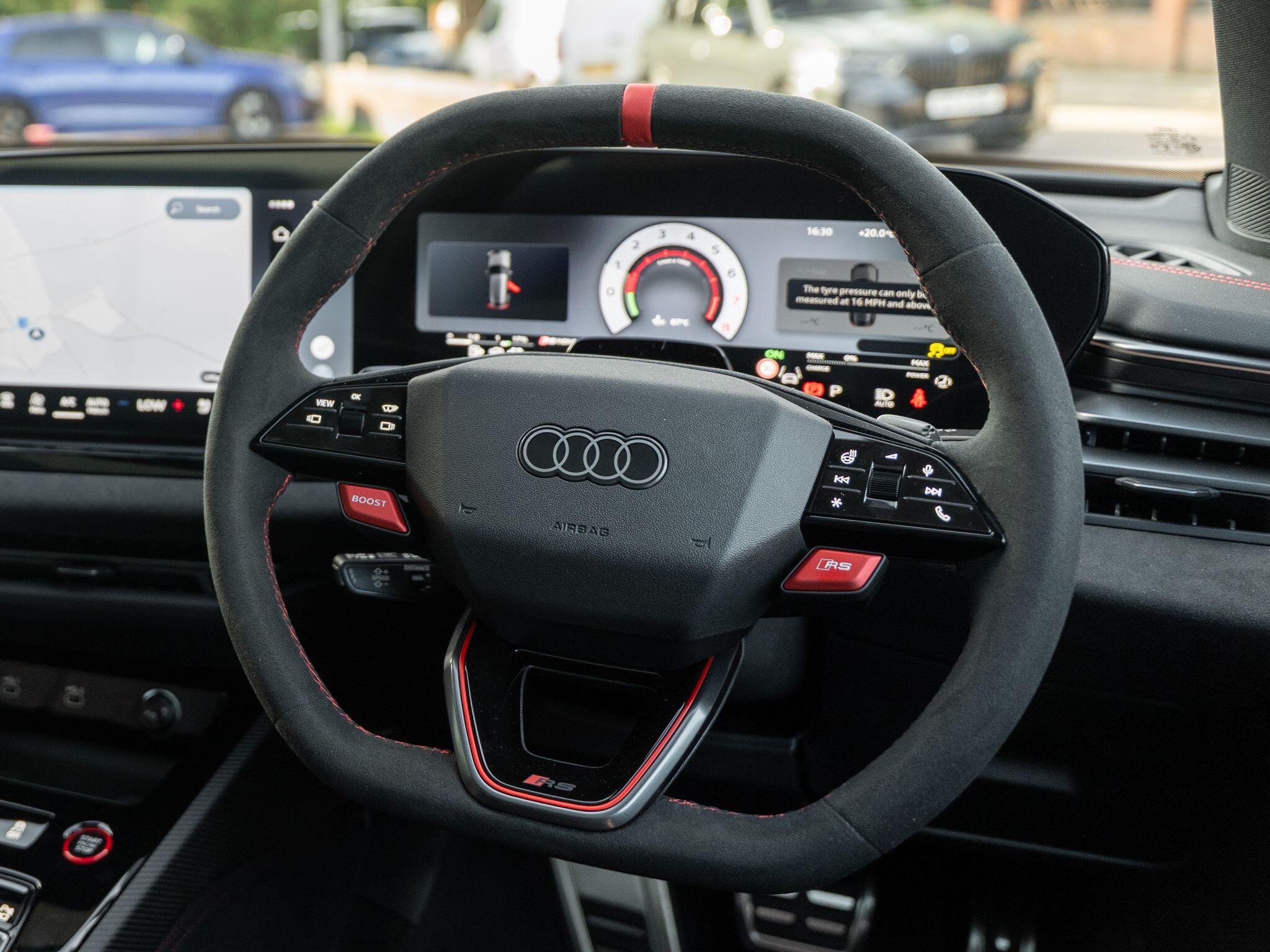 Audi RS5 view 52