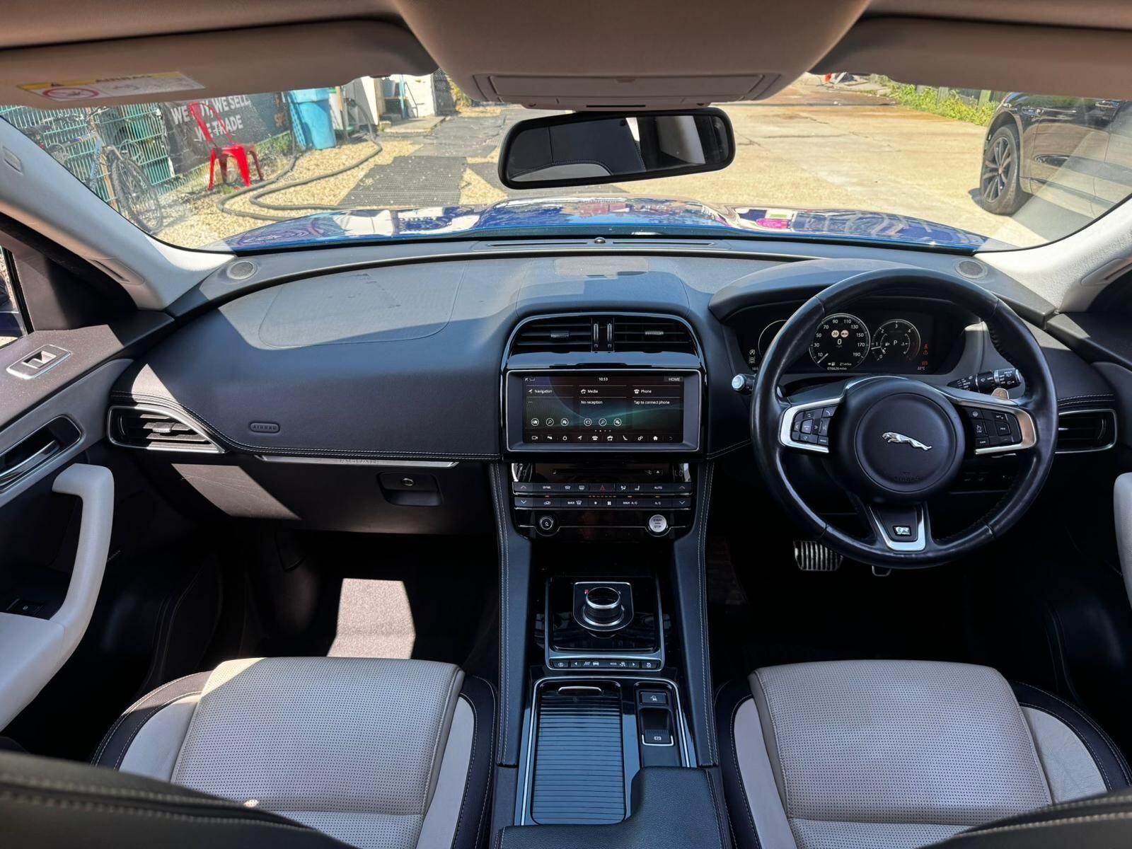 Jaguar F-Pace view 12