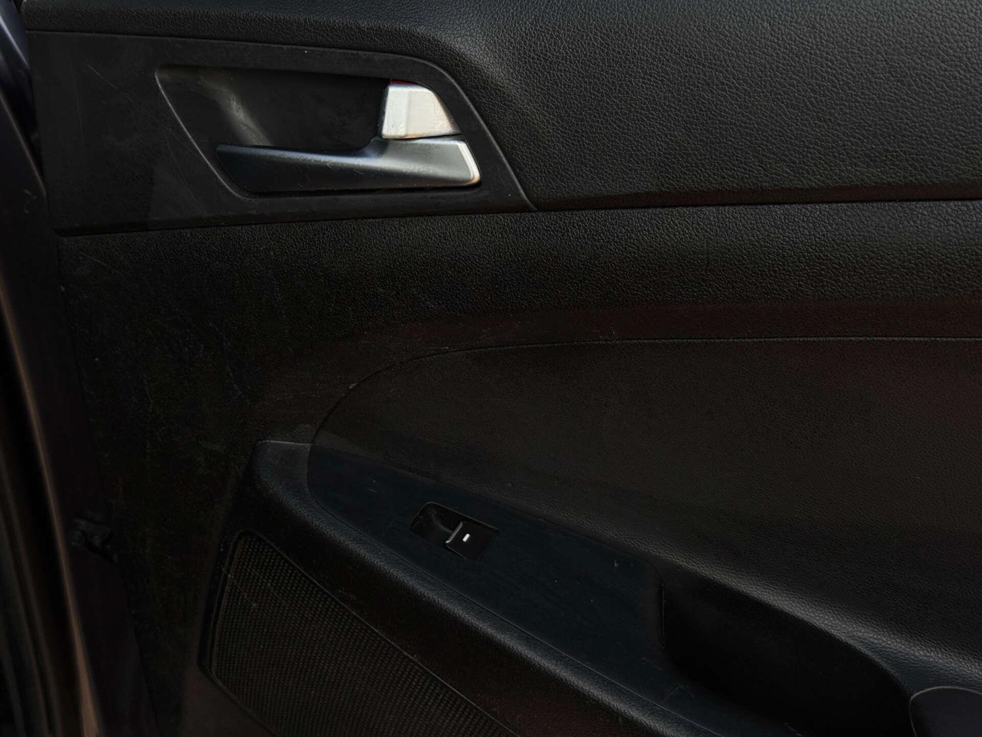 Hyundai Tucson view 23