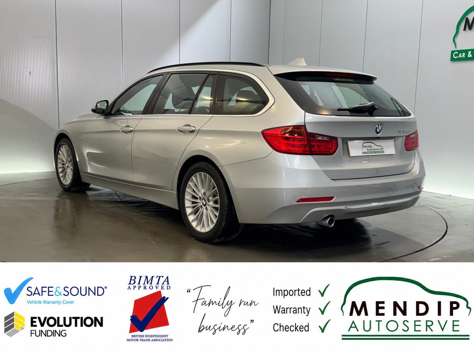 BMW 3 Series view 16