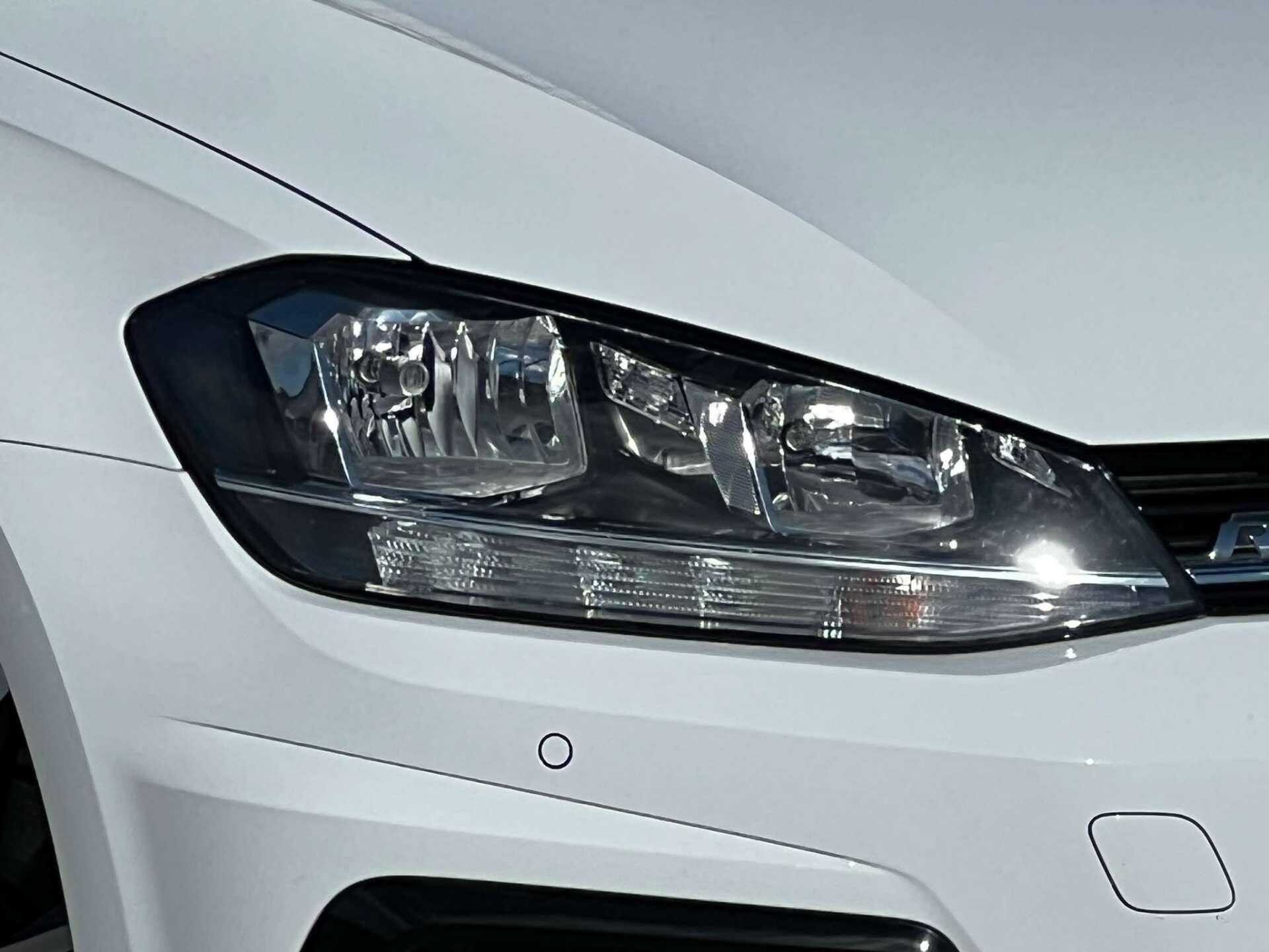 Volkswagen Golf view 58
