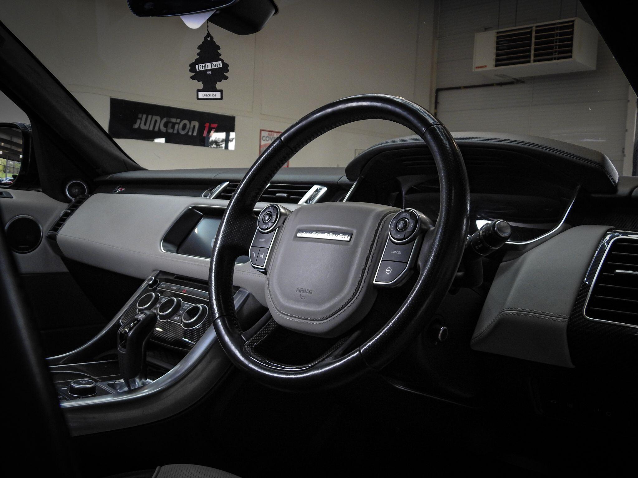 Land Rover Range Rover Sport view 26