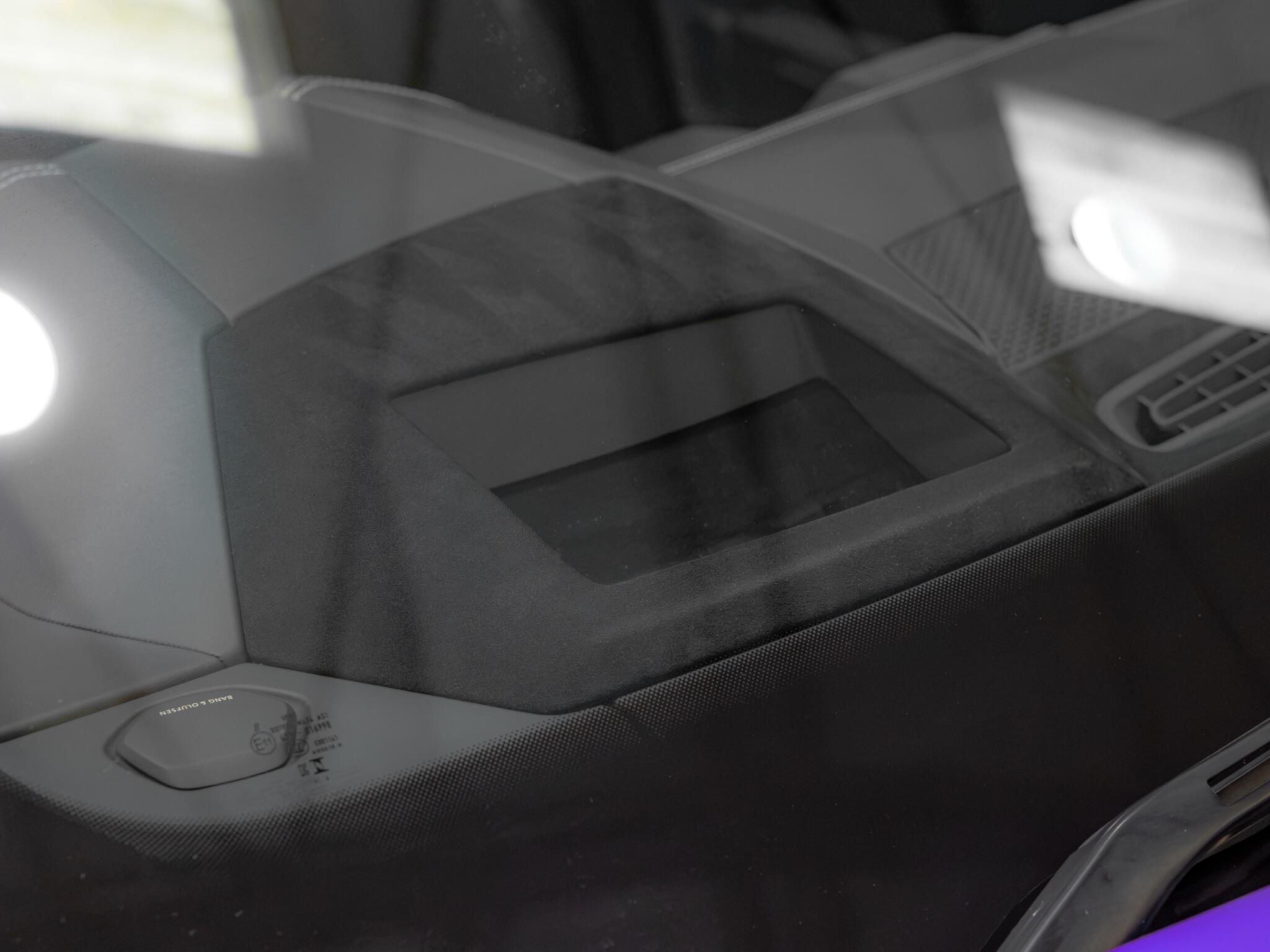 Lamborghini Urus view 34