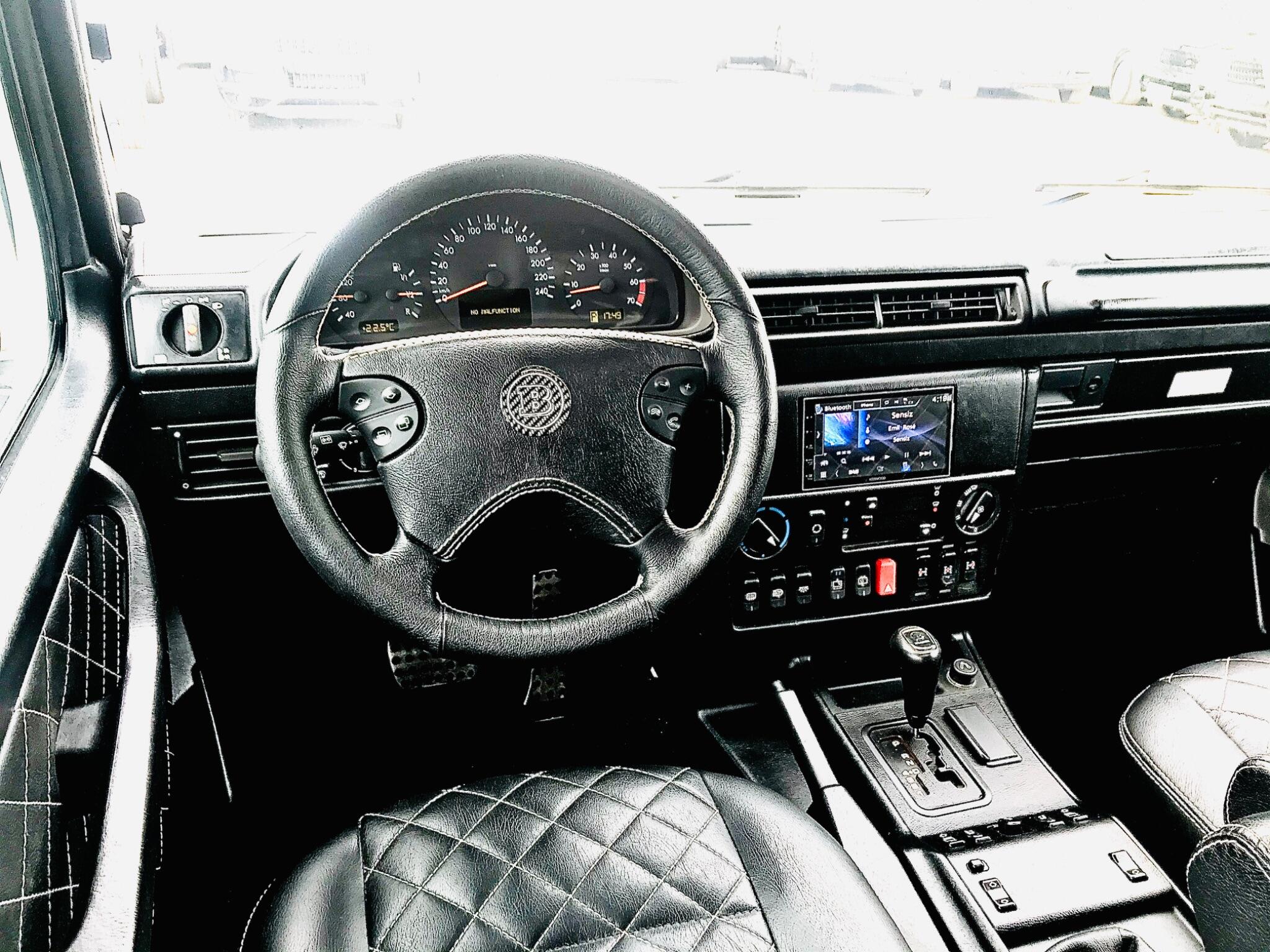 Mercedes-Benz G Class view 30