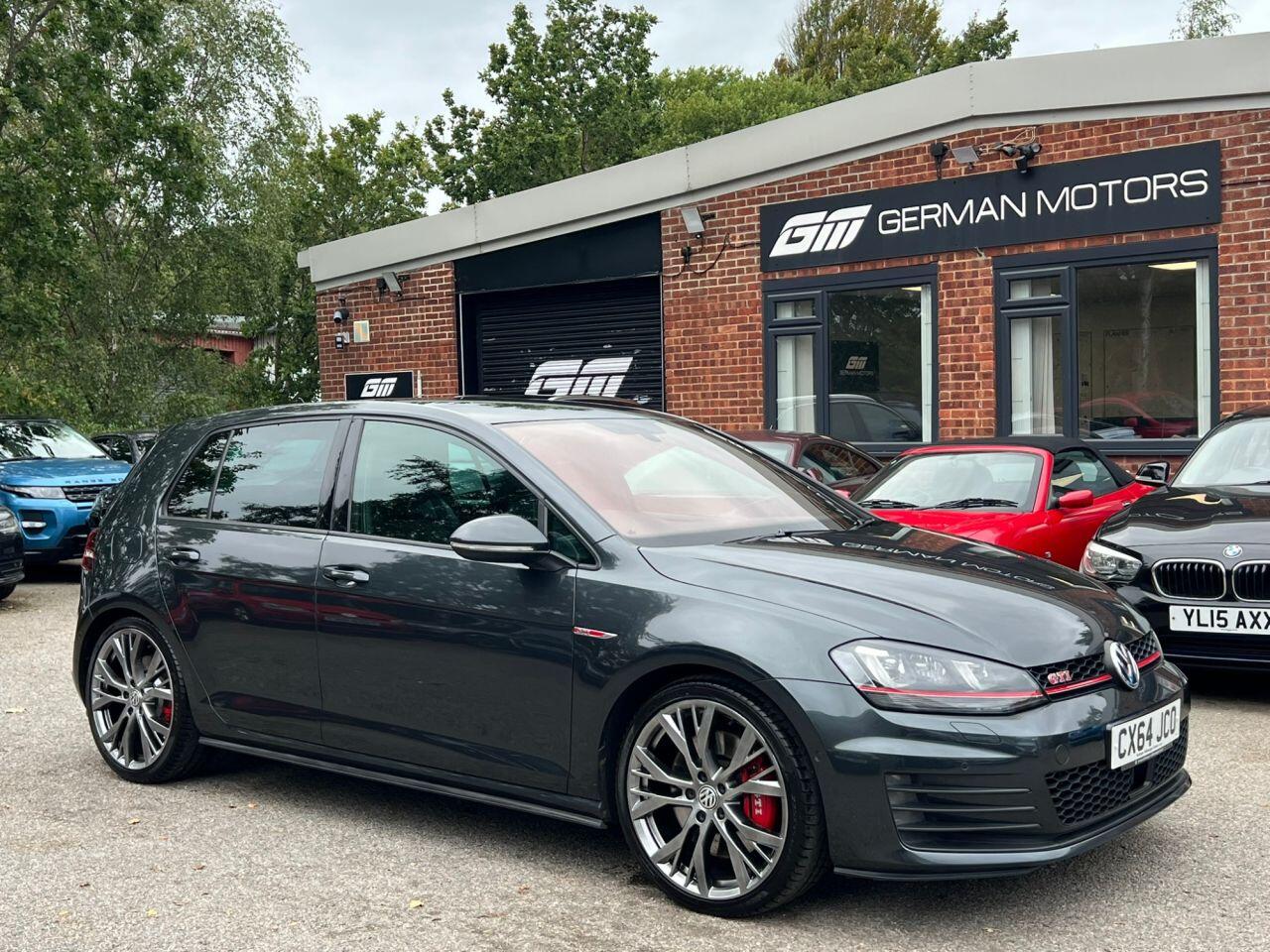 Volkswagen Golf view 6