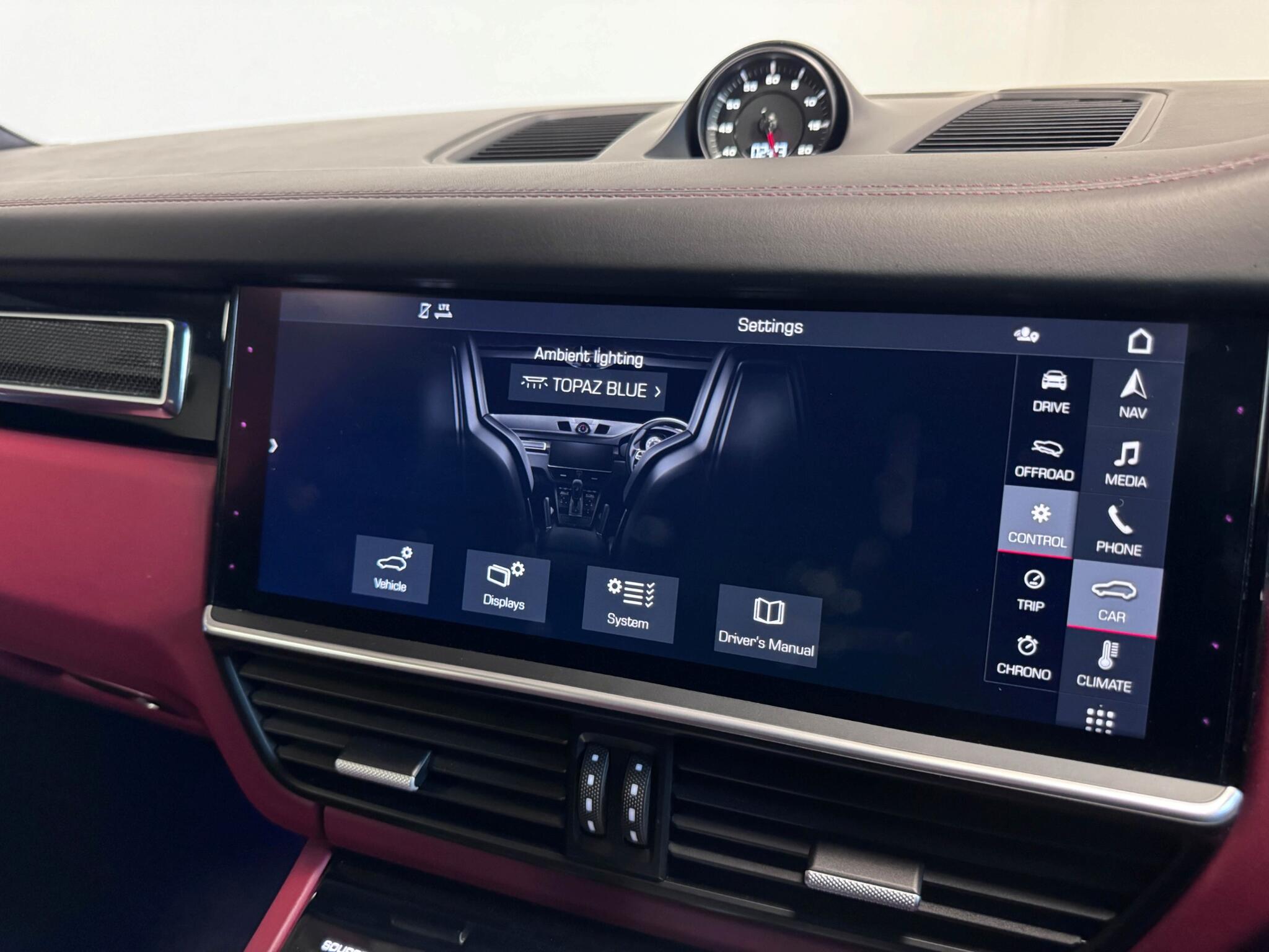 Porsche Cayenne view 63