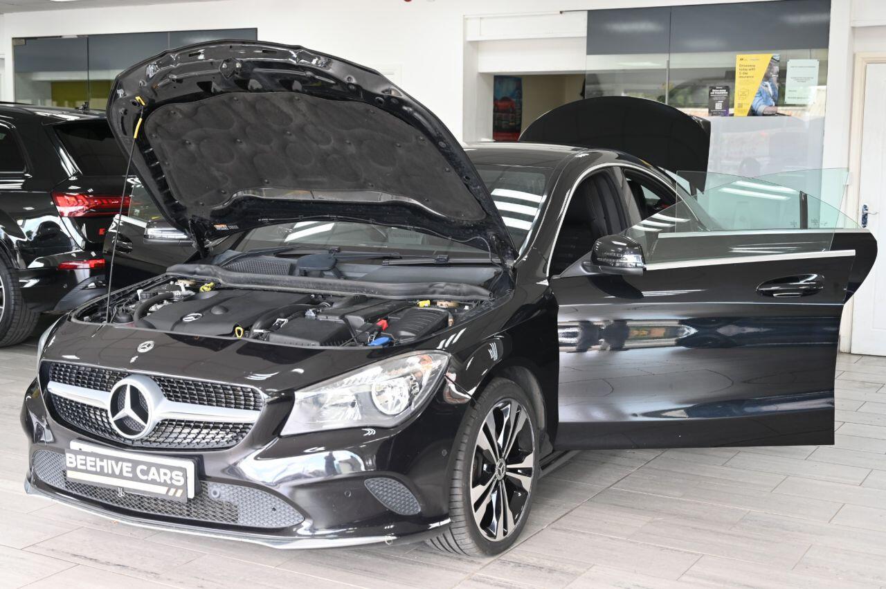 Mercedes-Benz Cla view 12