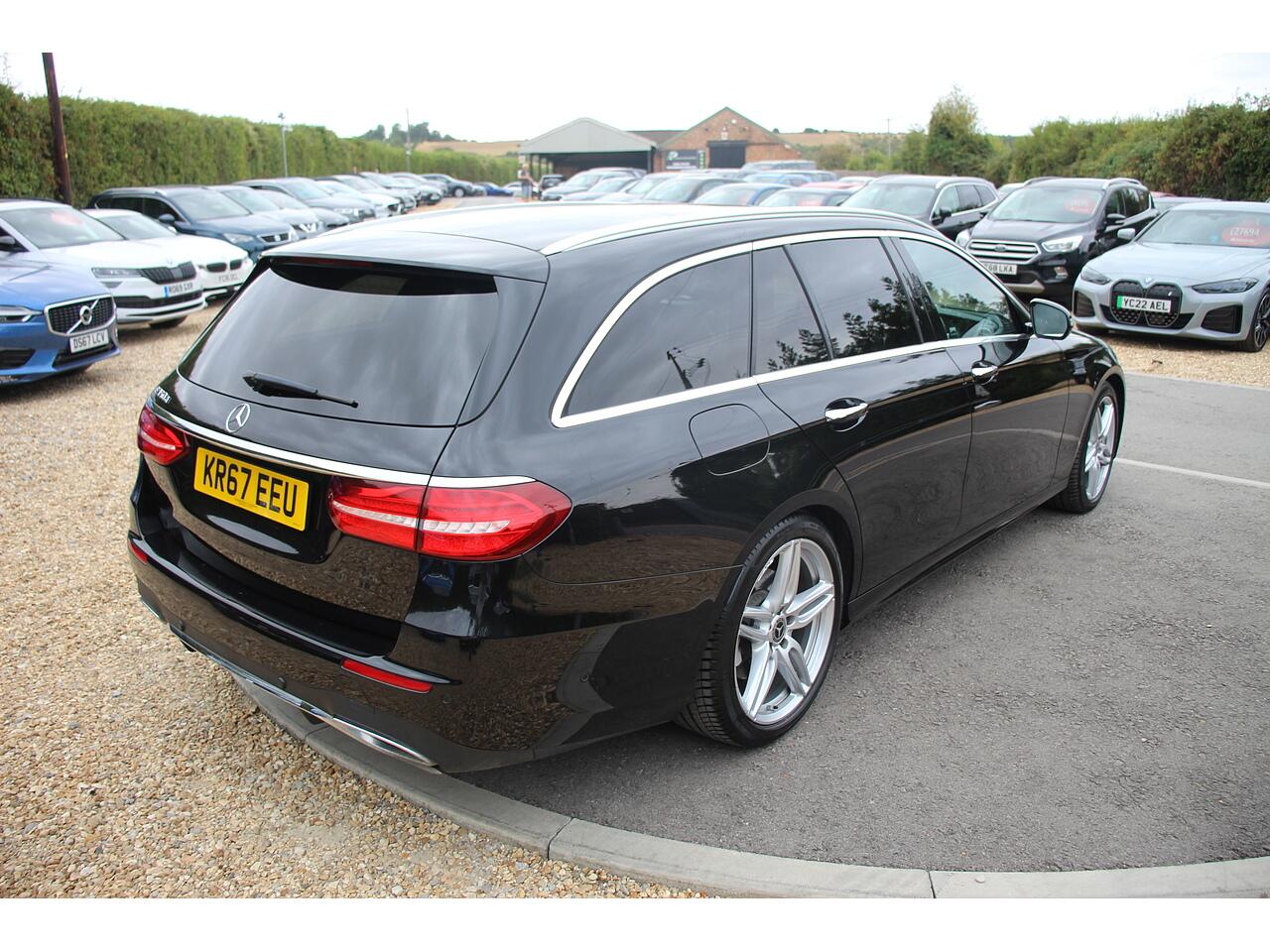 Mercedes-Benz E Class view 11