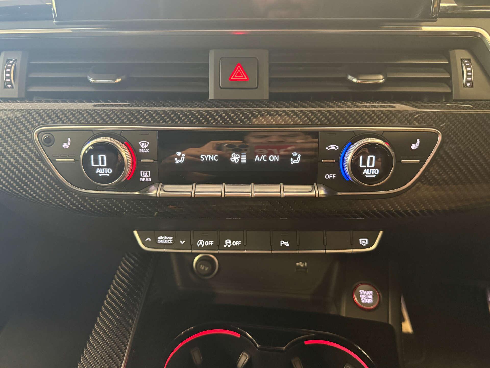Audi RS4 view 39