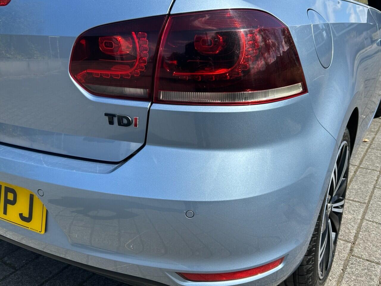 Volkswagen Golf view 16