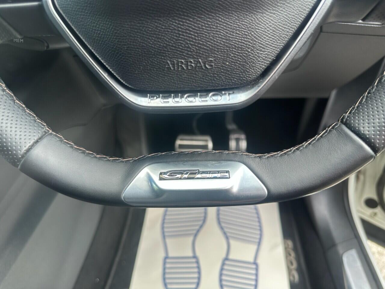 Peugeot 5008 view 25