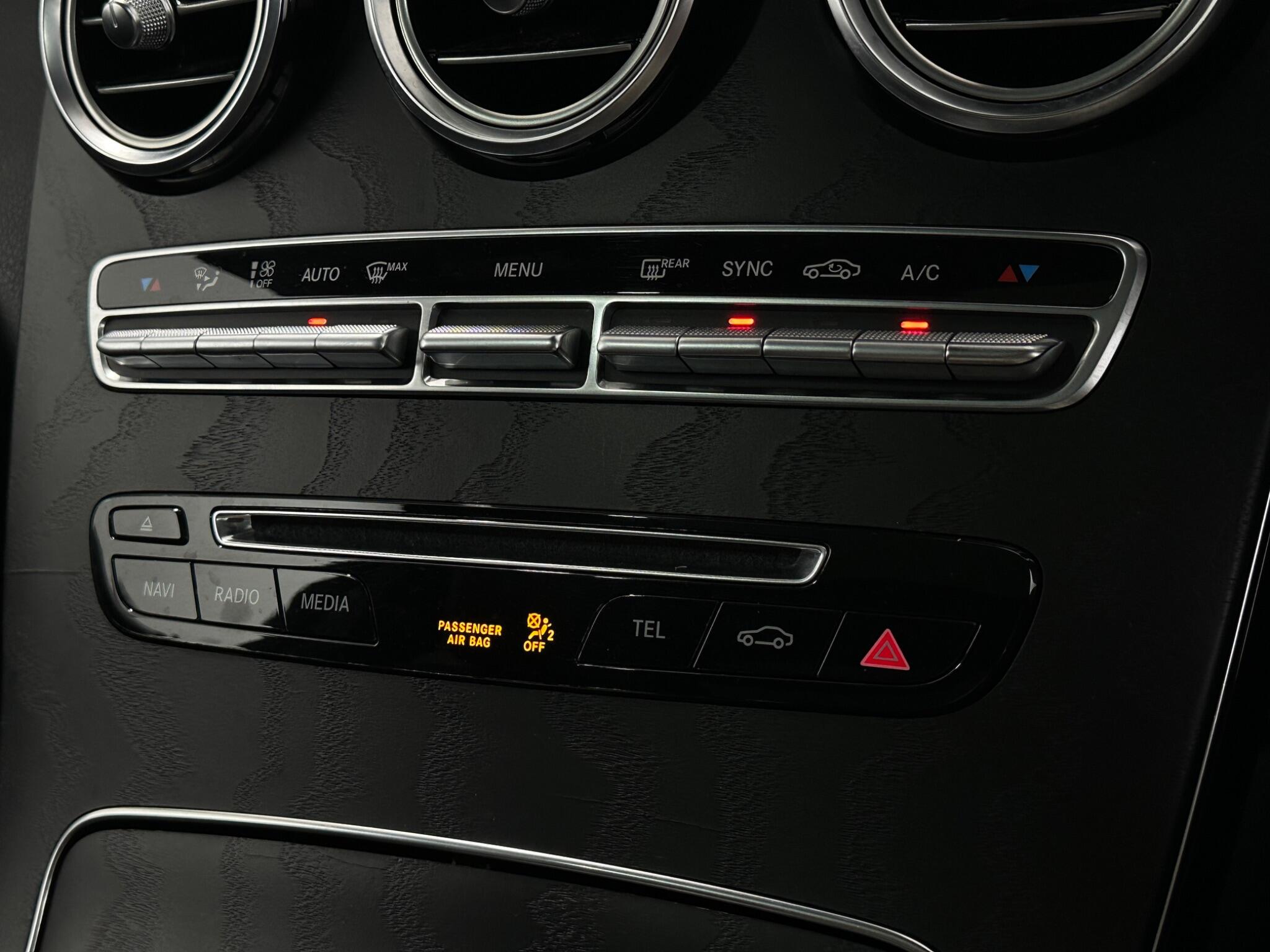 Mercedes-Benz GLC view 23