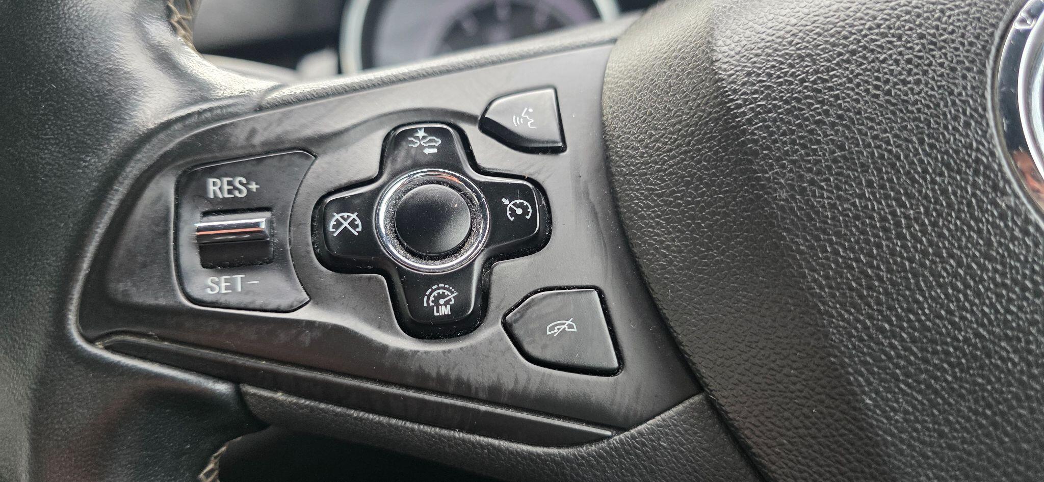 Vauxhall Astra view 39