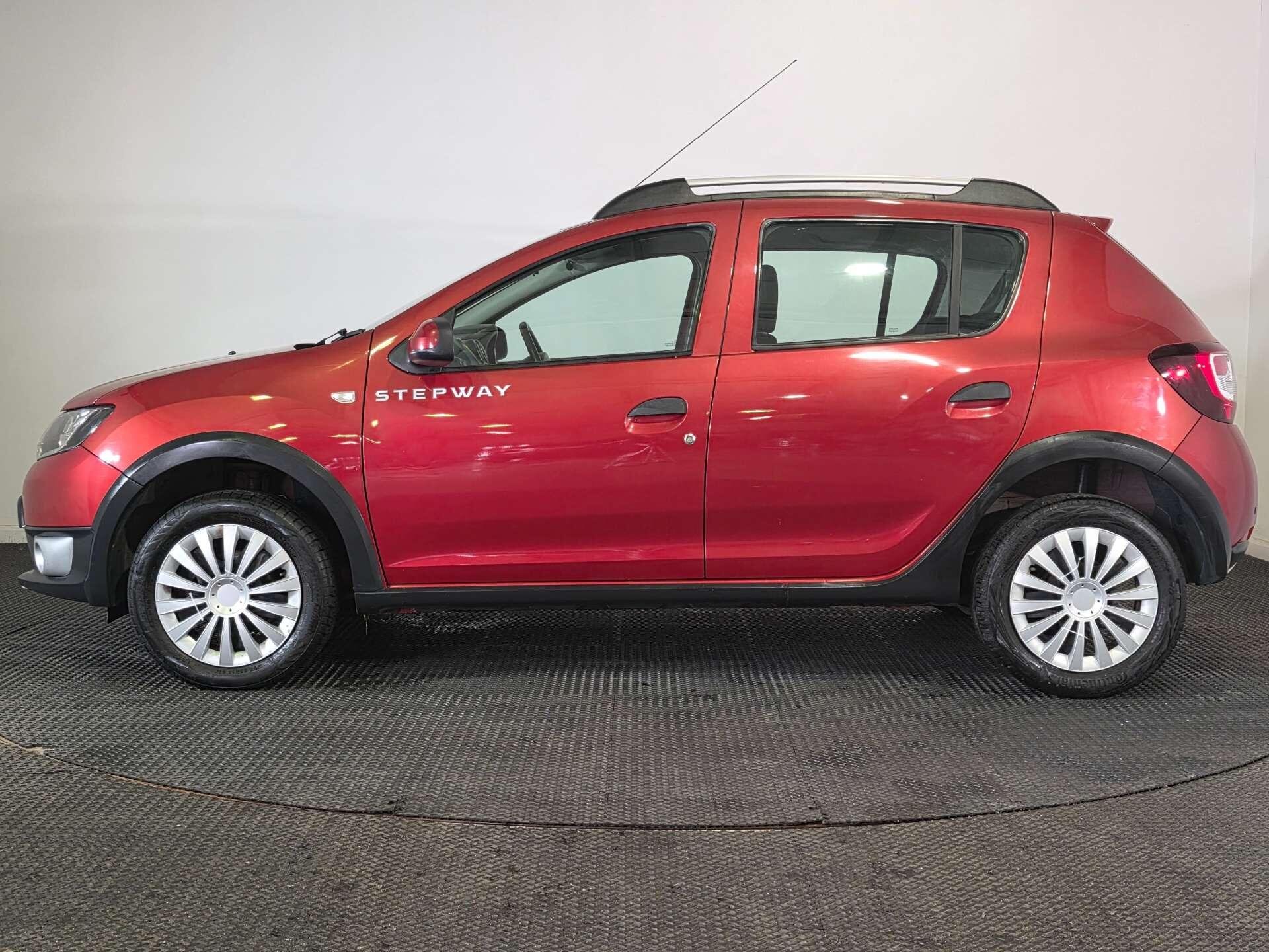 Dacia Sandero view 4